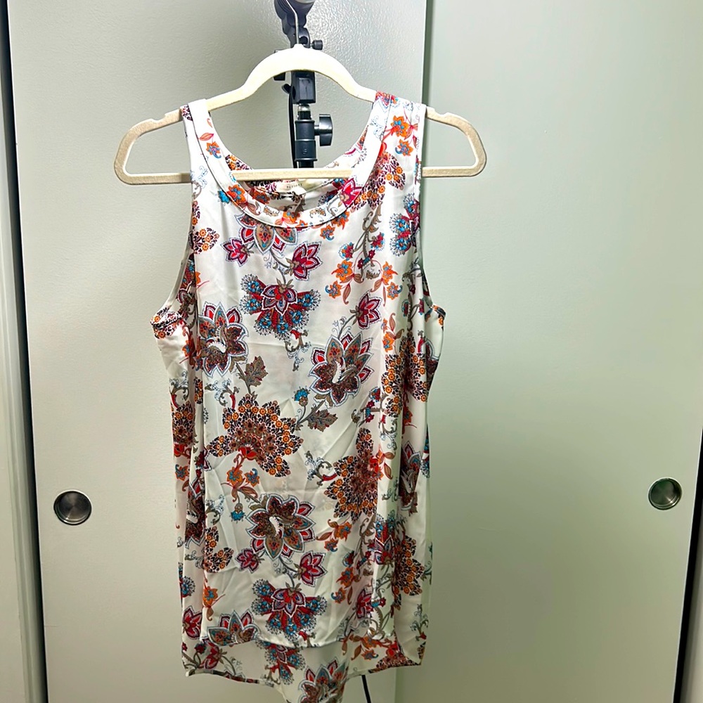 Pleione tank top size medium